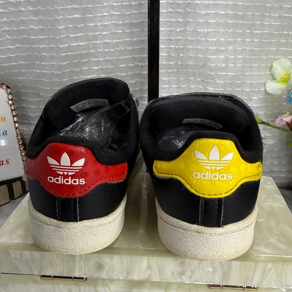 (E4)Adidas Lego Superstar Toddler SneakersLimited Edition Yellow and Red, Sz 7K - Picture 5 of 12